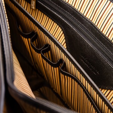 Aktetas van leer met smart systeem   alessandria intern2