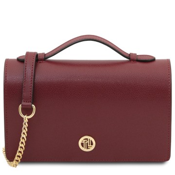 Elegante leren clutch met gouden kettingriem bordeaux