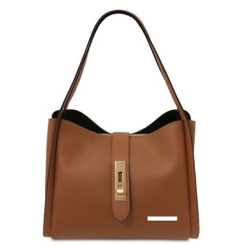 Handtas van zacht leder   soave plek van de gravering