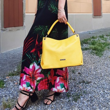 Handtas van zacht leer met afneembare greep1