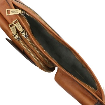 Leren crossbodytas voor heren met vijf buitenvakken intern