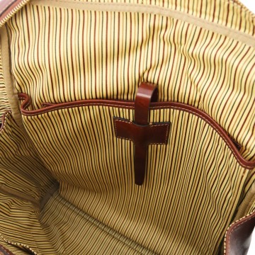 Rugtas van leer met laptop compartiment   open