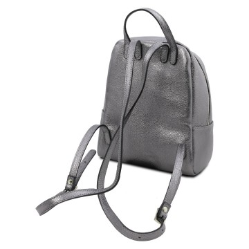 Rugtas van metallic leer achter