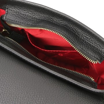 Schoudertas van gehamerd leder   astrea  intern