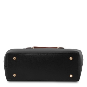 Shopper van saffiano leer bodem