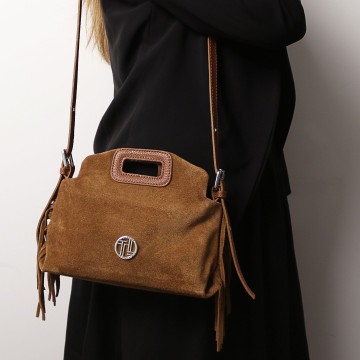 Suede lederen clutch   schoudertas met franjes   nomade